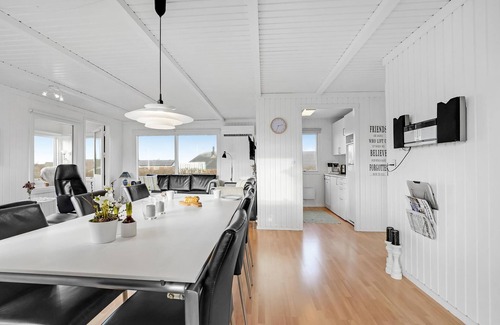 Vinderup House | Amazing home in Vinderup with WiFi