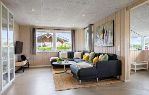 Vinderup House | Amazing Home In Vinderup With Wifi