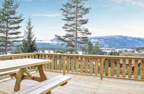 Vradal House | Amazing home in Vrådal with sauna