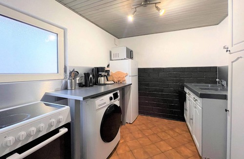 Walscheid House | Amazing home in Walscheid with kitchen