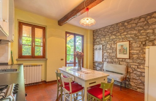 Monte Santa Maria Tiberina House | Amazing home in Monte S.Maria Tiberina