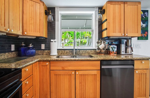 Midtown House | Amazing Key West location 3 bed 3 bath home, with HEATED PRIVATE POOL, WIFI