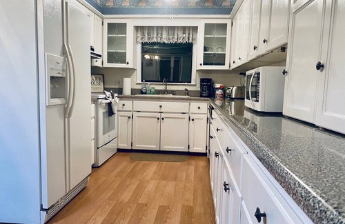 Gravois Mills House | Amazing Lake Experiences! Private Hot Tub, Aamazing Dock, Firepit & Two Layers of Decks