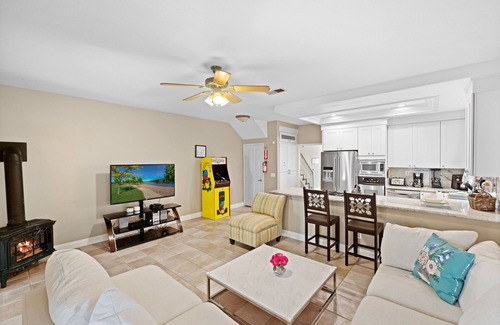 Huntington Beach House | Amazing location partial ocean view w/AC steps to sand, main St. pier & shops.