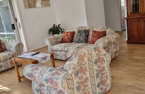 Armstrong Creek House | Amazing Location, Beautiful Home - 10 minutes from Torquay Beaches
