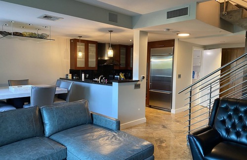 Irvine Business Complex House | Amazing Location in Heart of Irvine