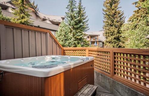 Village North House | Amazing Location with PRIVATE Hot Tub by Harmony Whistler