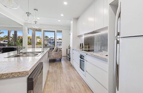 Port Lincoln House | Amazing Marina Apartment 5/14 Northpoint