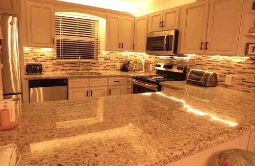 Marathon Condo | Amazing Ocean View Condo on the Beach!