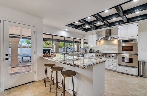 Mesa House | Amazing- Pool Home- Fire Pit & Ping Pong Table