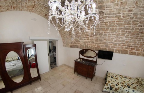 Conversano Other | Amazing Quad Room for Families Dimora Anna N.8