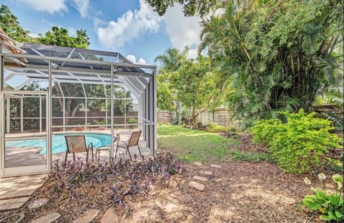 Sarasota Apartment | Amazing Renovated Studio in Sarasota!