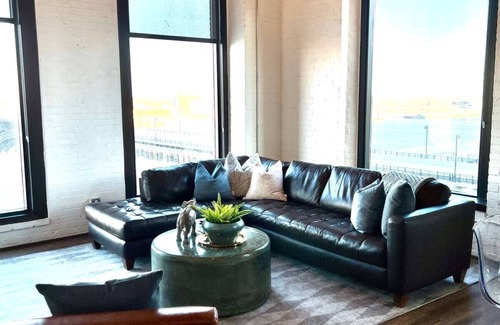 Mitchell Apartment | Amazing Riverfront Views - Steps from Arch