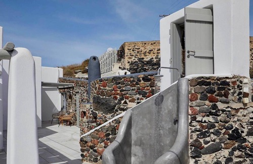 Vourvoulos Villa | Amazing Santorini Villa | Villa Buena Vista | 3 Bedrooms | Private Terrace with.