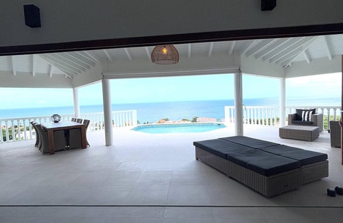 St. Marie Villa | Amazing seaview close to beach