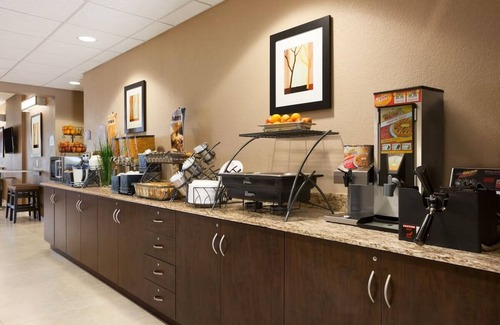 Gonzales House | Amazing Studio for Budget Wise Traveler | Complimentary Hot Breakfast