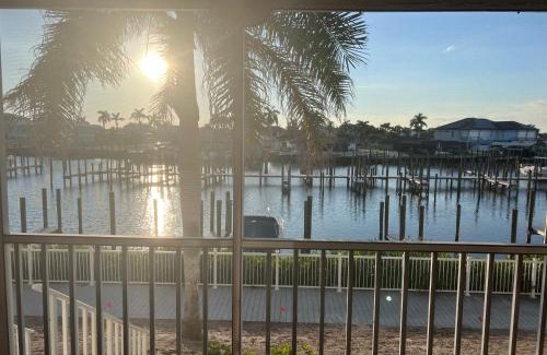 Three Oaks Villa | Amazing Sunsets and dolphin sightings!