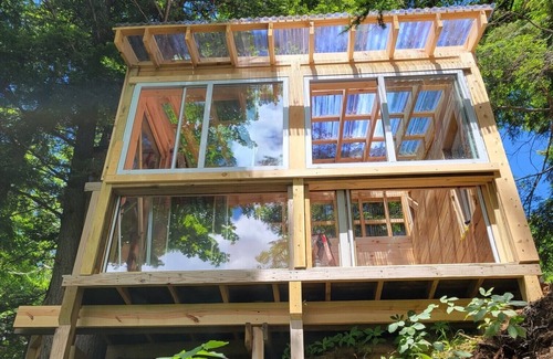 Boonville Cabin | AMAZING TREE HOUSE ON BLACK RIVER NEAR OLD FORGE, NY