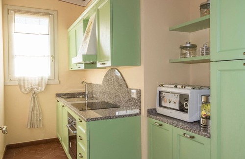 Palaia Villa | Amazing Tuscan Retreat Villa San Gerbero