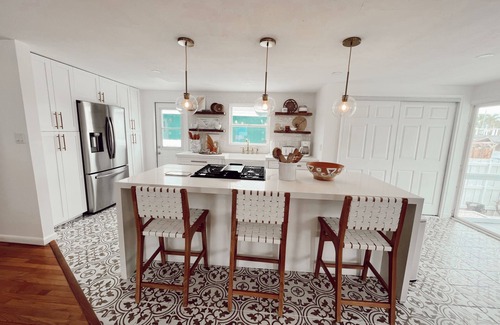 Key Largo Village House | Amazing, Updated Key Largo Home w/ 45ft Dock/Lift
