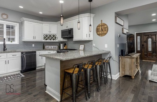 Ottawa Villa | Amazing Victorian Home Located in Ottawa