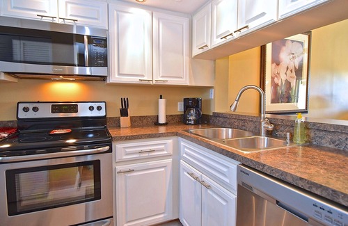 Plantation Condo | Amazing View - On Golf Course - Top Floor - Near Beaches, Shopping & Restaurants