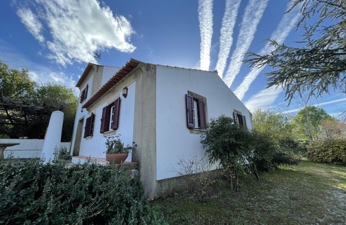 Castelo de Vide Villa | Amazing view to the Castle! Beautiful renewed country house. 5m walk to village.
