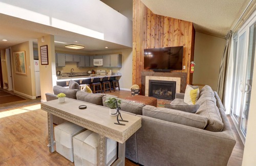 Copper Mountain Village Condo | Amazing Views, Extra Sleeping Area,Copper 2 Bedroom with Loft SB206