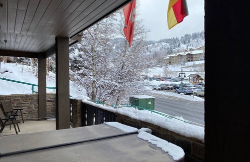 Deer Valley Condo | Amazing Views From This 2 Bedroom Luxury Condo, Walk To Ski Lift