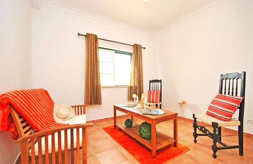 Montes de Alvor Villa | AMAZING VILLA , PRIVATE HEATABLE SWIMMING POOL,AC, WI-FI,5 MIN FROM THE BEACH