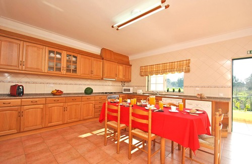 Montes de Alvor Villa | AMAZING VILLA , PRIVATE HEATABLE SWIMMING POOL,AC, WI-FI,5 MIN FROM THE BEACH