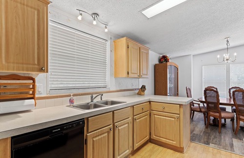 Weeki Wachee Gardens House | Amazing Waterfront House, Weeki Wachee - Use of Kayaks