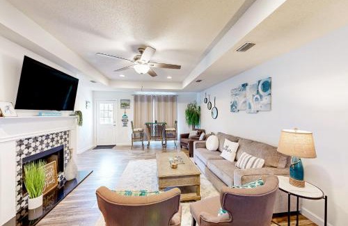 River Trace House | Amazon Riviera