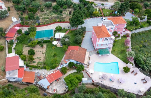 Spartia Apartment | Amazona Apartments and Studios