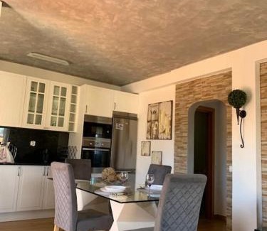 Montes de Alvor Apartment | Âmbar de Sonho T1 with pool/Wifi/Free parking/AC