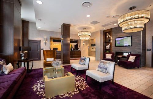 Downtown Wichita Hotel | Ambassador Hotel Wichita, Autograph Collection
