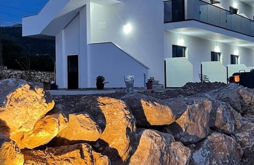 Himare Apartment | Ambellas-Chimaera Getaway