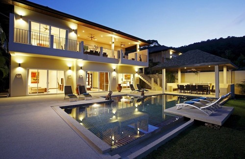 Rawai Villa | Amber: 7 B/Rms, Private Pool: Sleeps 18
