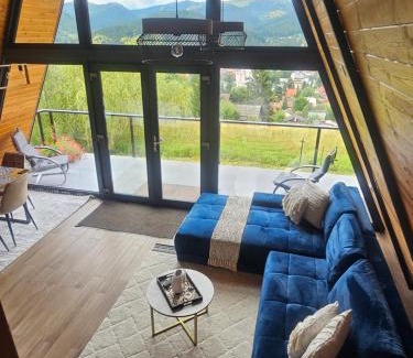 Campulung Moldovenesc Ski Chalet | Ambiance Aframe