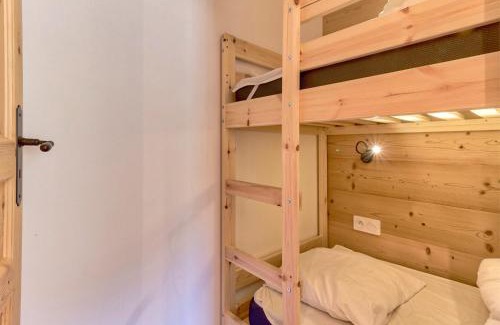Genos Apartment | Ambiance chalet pour 4 - 80m des pistes