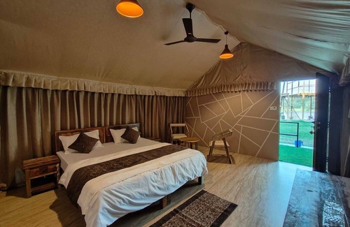 Gandevi Hotel | Ambik Riverside Camp And Resort
