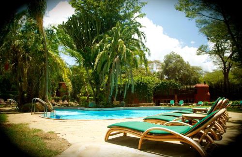 Amboseli Hotel | Amboseli Serena Safari Lodge