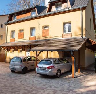 Miskolc-Tapolca House | Ambrózia Szálláshely és Étterem