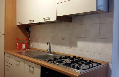 Tropea Apartment | Ambra: centre, wi fi, 5min. walk beach, 10 min walk train station