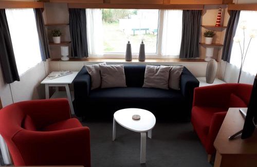 Ballum House | AMELAND - Ballum: Stacaravan Chalet (incl. fietsen) bij strand en zee
