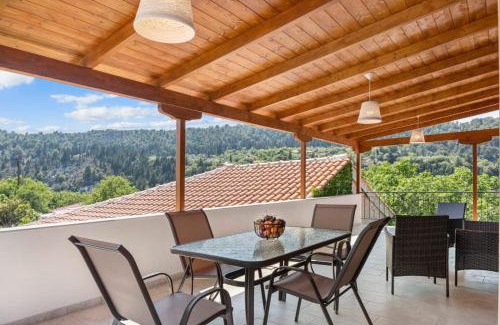 Dragano Apartment | Ameli Apartment , Spacious With Mountain View, Lefkada