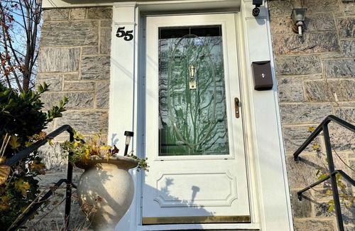 New Rochelle House | Amelia House - Newly Renovated 3bed-n1ba home in serene area