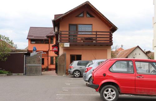 Fagaras House | Amelia House