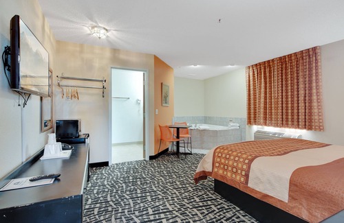 Finlayson Hotel | America's Quality Inn & Suites - Finlayson