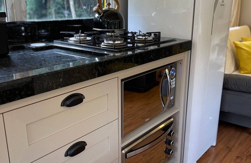 Capinzal Cabin | American Bus Glamping